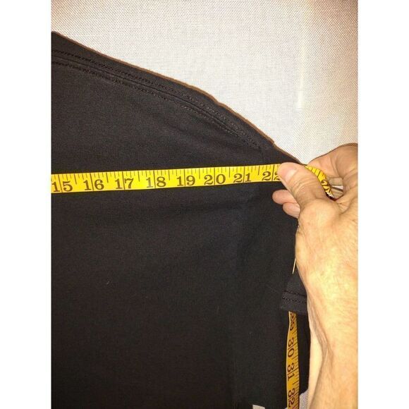 We All Float Down Here It T Shirt Men's XL Graphic Print It with a Balloon - Picture 3 of 5